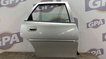 Right rear door used - Opel VECTRA - 9153660