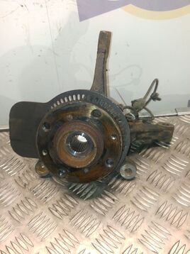 Pivot avant droit occasion - Suzuki SWIFT - 4511168L00000