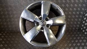 2H0601025AD 8Z8 Volkswagen AMAROK