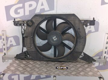 Groupe motoventilateur occasion - Renault LAGUNA - 616GPA00928C1ES