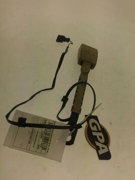 Attache ceinture sécurité avant droit occasion - Audi A8 - 4D0857755R 1RS