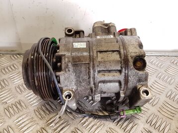 Compresseur de climatisation occasion - Volkswagen PASSAT - 4B0260805P