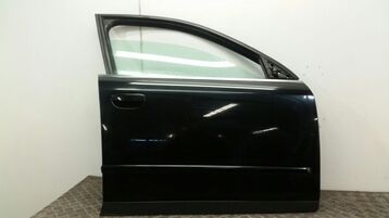 Porte avant droite occasion - Audi A4 - 8E0831052H