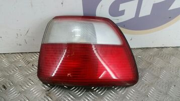 Feu arrière droit occasion - Opel OMEGA - 9193254