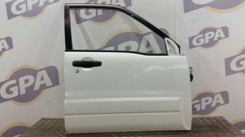Right front door  used - Suzuki GRAND VITARA - 68001-68D50