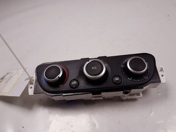 Heating control panel used - Renault MEGANE - 275108030R