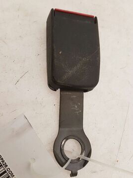 Attache ceinture sécurité avant gauche occasion - Renault R19 - 7700785645