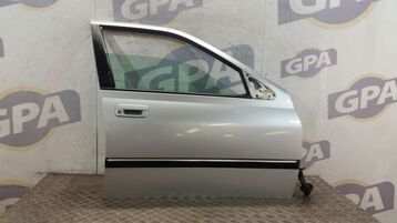 Right front door  used - Peugeot 406 - 9004 Q2