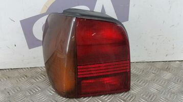 Left rear light used - Volkswagen POLO - 6N0945095B
