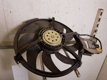 616GPA00033C1GO Audi A2