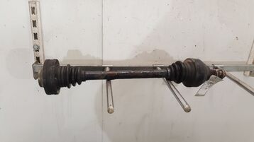 33 20 7508135 BMW SERIE 7