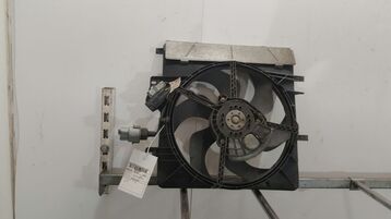 Radiator fan + mounting used - Citroen C2 - 616GPA00233C1ES