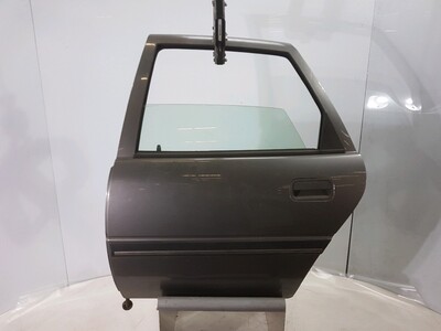 Rear left door used - Opel VECTRA - 1 24 194