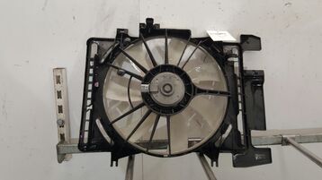Groupe motoventilateur occasion - Toyota YARIS - 616GPA01233C1GO