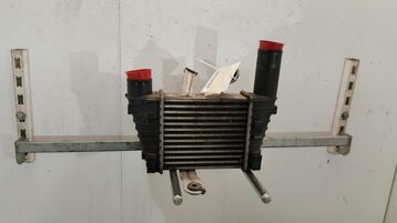 Intercooler used - Mitsubishi COLT - MN130243