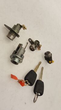 Neiman kit complet (barillet serrure clé) occasion - KIA PICANTO - 8190507080