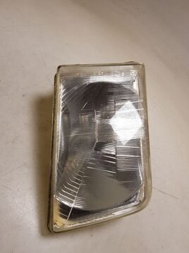 Right headlight used - Ford TRANSIT - 6639646