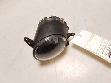 Right front fog light used - Mitsubishi COLT - MR957362