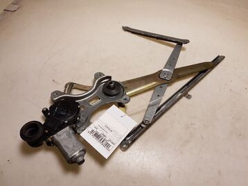 Lève-vitre avant gauche occasion - Toyota AVENSIS VERSO - 8572042070