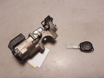 3710168L10000 Suzuki SWIFT