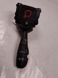 Right indicator stalk used - Renault CLIO - 255675887R