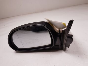 876102D320 Hyundai ELANTRA