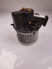 1751267 Ford KA