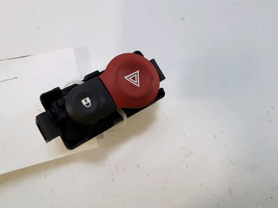 Bouton de warning occasion - Renault CLIO ESTATE - 8200523299