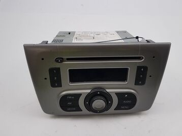 Multimedia radio used - Alfa-Romeo MITO - 156125798
