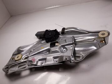 67 62 8353840 BMW SERIE 3