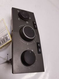 Heating control panel used - Opel ASTRA GTC - 13201298