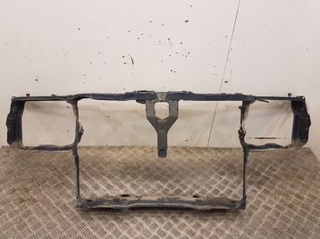 Front cowling used - Mercedes CLASSE C - 2026201834