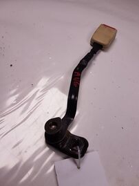 Attache ceinture sécurité avant gauche occasion - Volkswagen NEW BEETLE - 1Y0858471C YLZ