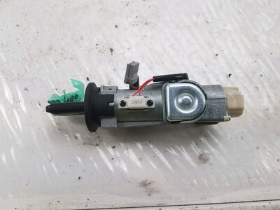 Neiman kit complet (barillet serrure clé) occasion - Nissan NV200 - 99810-BJ12C-