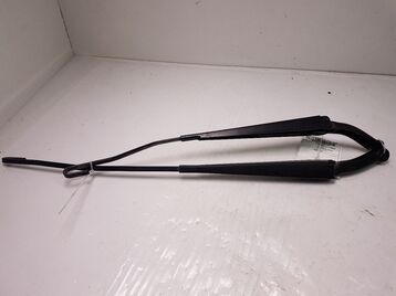 Front wiper arms (x2) used - Volvo S80 - 9484619