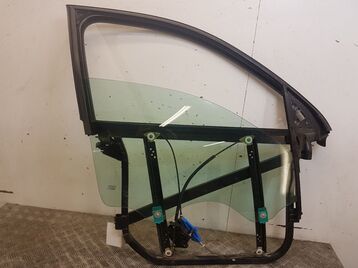 Lève-vitre avant droit occasion - Volkswagen TOUAREG - 7L0959702H 05A