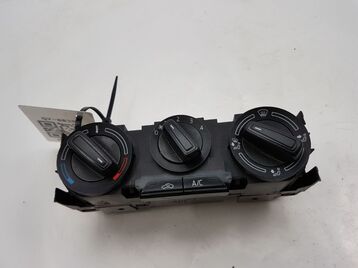 Heating control panel used - Skoda FABIA - 6V0907044C BYY