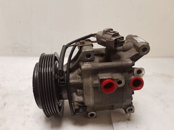 A/C Compressor used - Toyota YARIS VERSO - 8832052370
