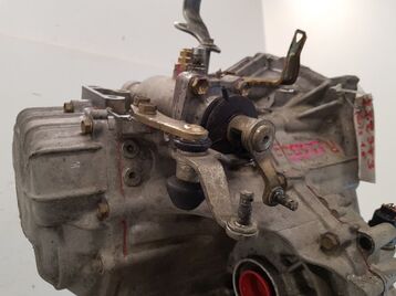 YARIS-JT183-5V Toyota YARIS