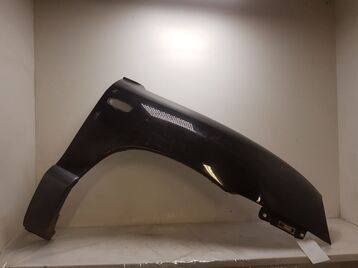 Right front fender - 6632126270