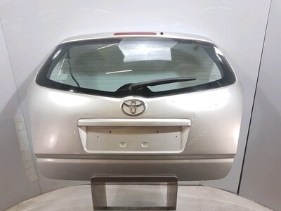 Hatchback used - Toyota COROLLA VERSO - 670050F020