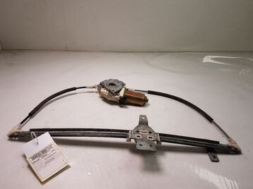 807308F325 Nissan TERRANO