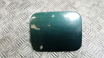 Fuel door used - Suzuki IGNIS - 64570-80G02
