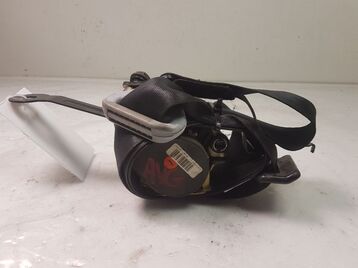 86885-AV700- Nissan PRIMERA