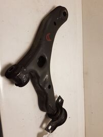 Right front control arm used - Ford TRANSIT CONNECT - 1355048