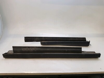 Left body rocker used - Ford C-MAX - 2283225