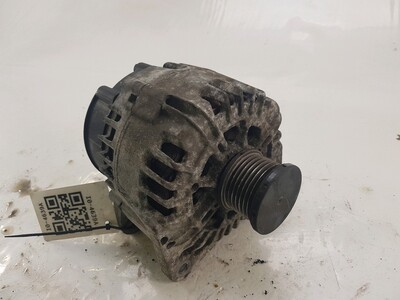 Alternator used - Renault MEGANE - 8200725683