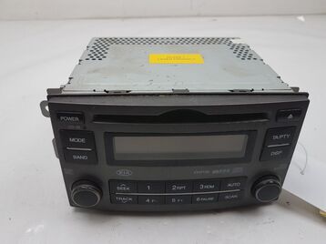 Multimedia radio used - KIA CARENS - GPA-21-0001966