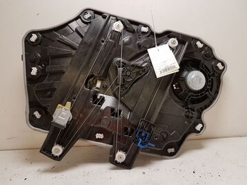 2470190 Ford FIESTA