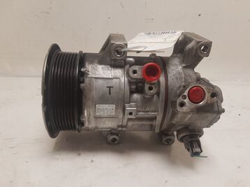 8831002820 Toyota AURIS